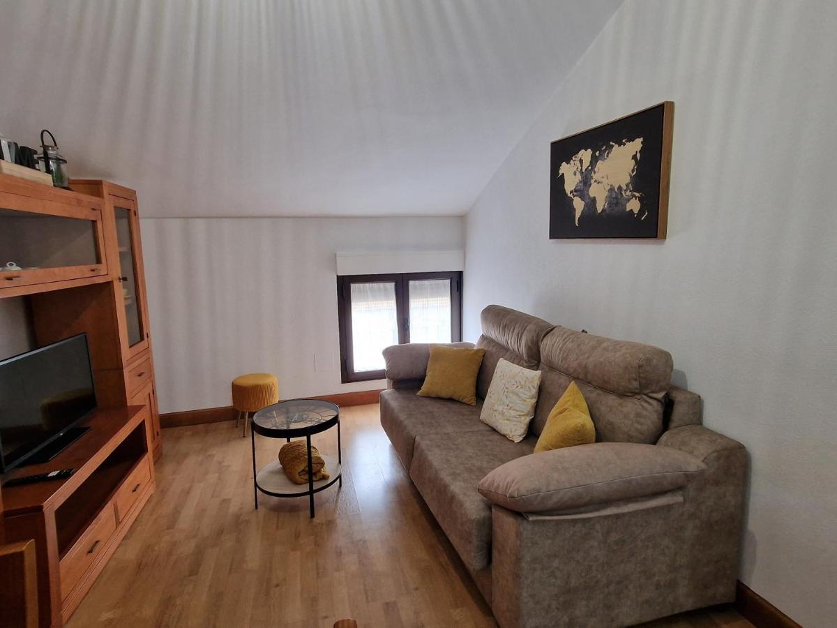 Vivienda Turistica Ibama2 Appartement Ciudad-Rodrigo Buitenkant foto