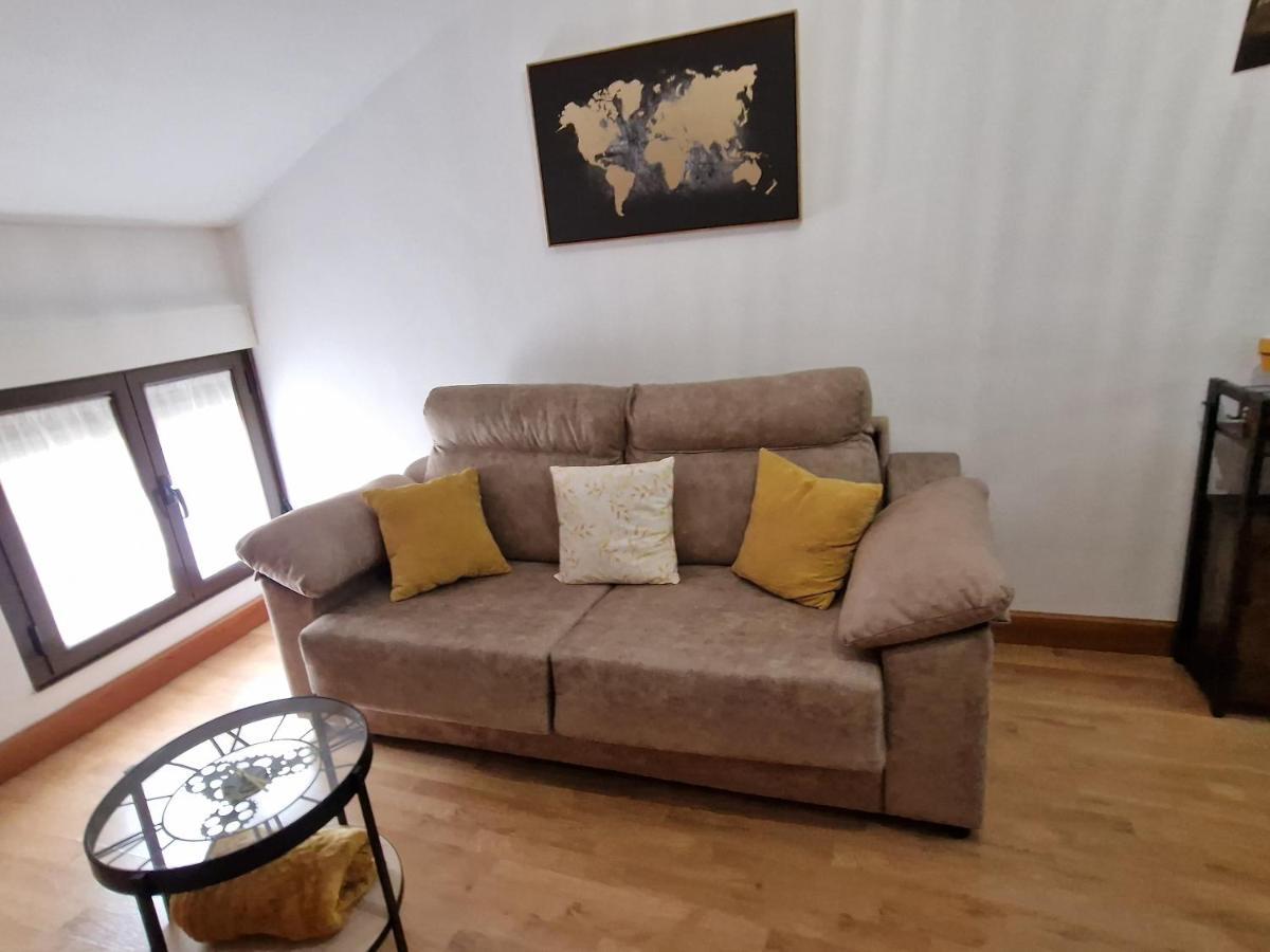 Vivienda Turistica Ibama2 Appartement Ciudad-Rodrigo Buitenkant foto